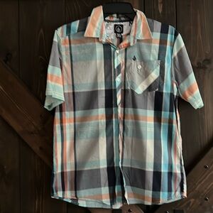 Volcom button down youth XL